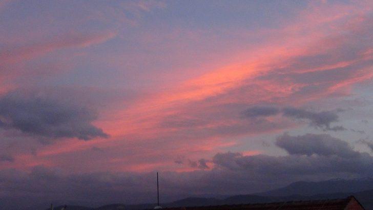 Gökyüzünde büyüleyen görüntü G3