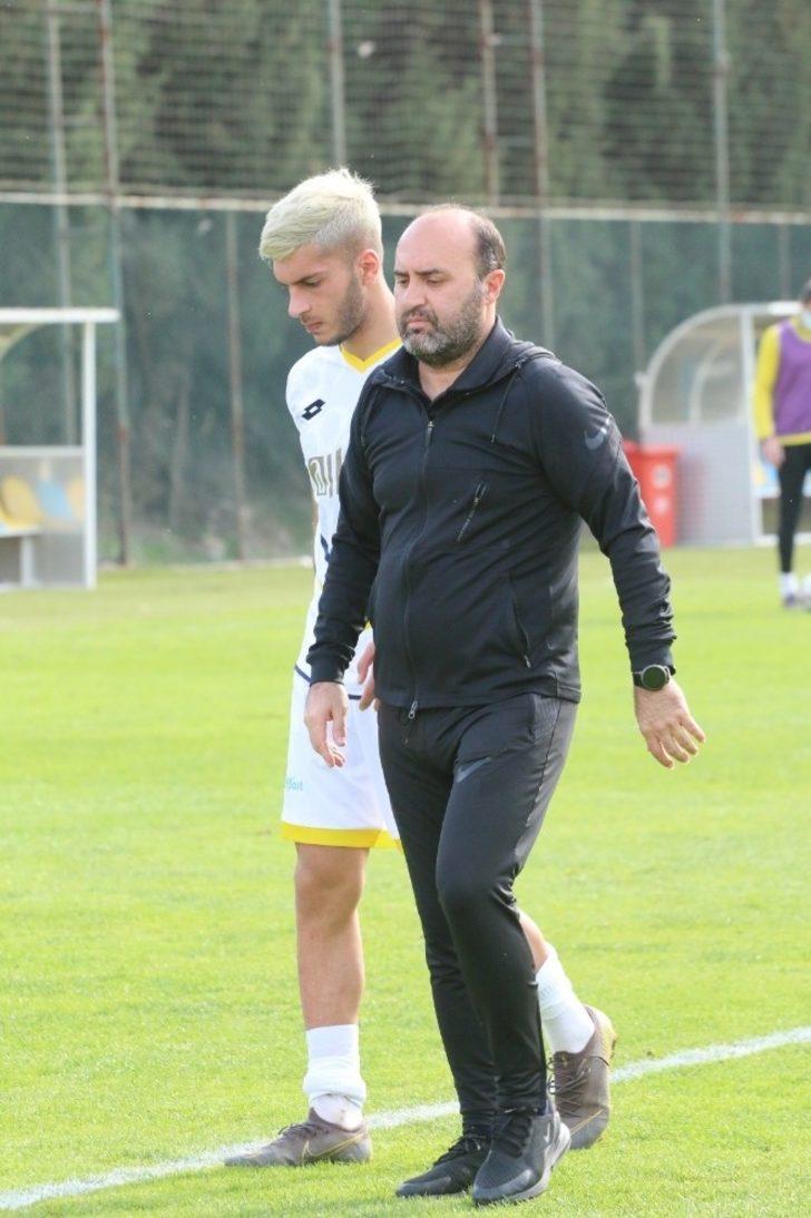 Belediye Derincespor-Bucaspor maçının ardından G3