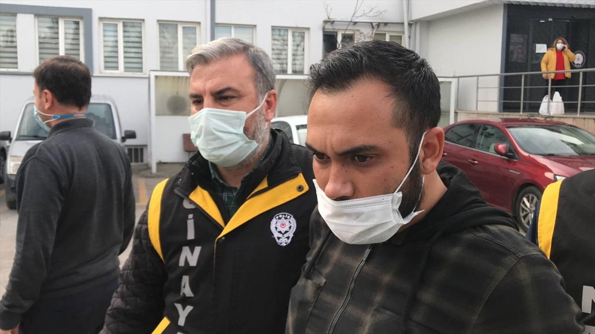 G&Uuml;NCELLEME - Bursa'da Murat Bahadır'ın tabancayla &ouml;ld&uuml;r&uuml;lmesiyle ilgili arkadaşı tutuklandı