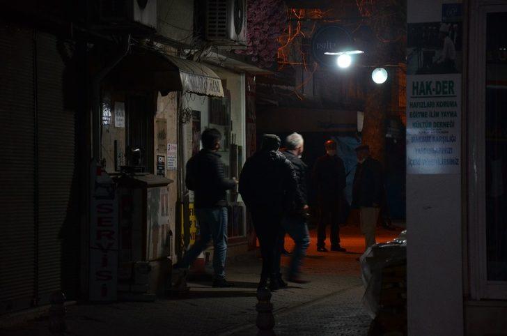 Ordu’da polisten kumar baskını: 9 kişiye sosyal mesafe cezası G1