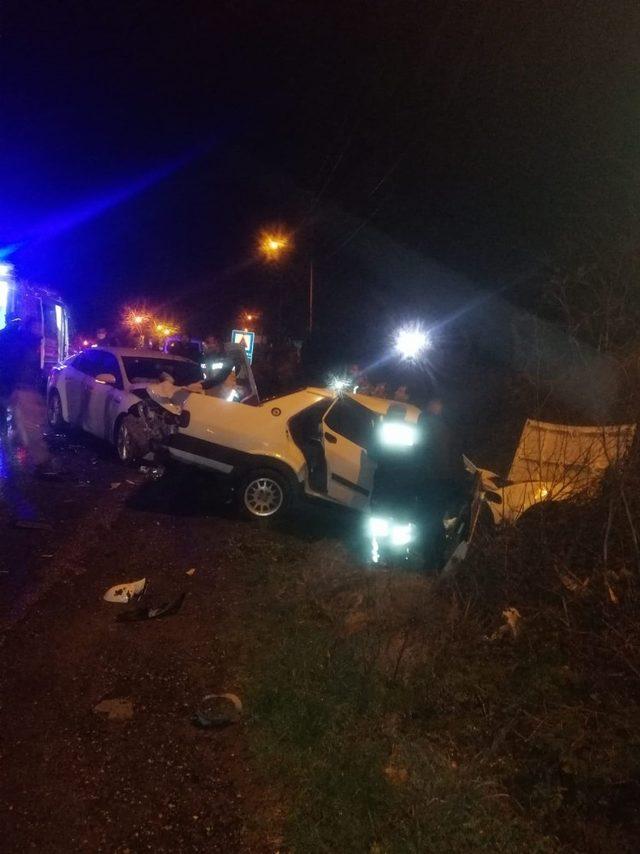 Tekirdağ&rsquo;da trafik kazası: 2 yaralı 1