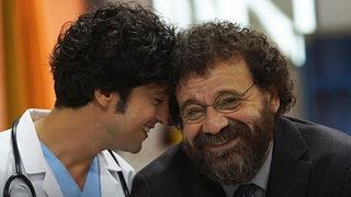 Mucize Doktor'da Adil Hoca öldü! Diziden ayrılan Reha Özcan'dan Mucize Doktor'a veda mesajı: Adil öldü ama şimdi sıra sizde