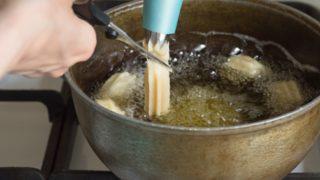 Püf noktaları artık sır değil! Saray mutfağının klasiği tulumba tatlısını çıtır yapabilmek için...