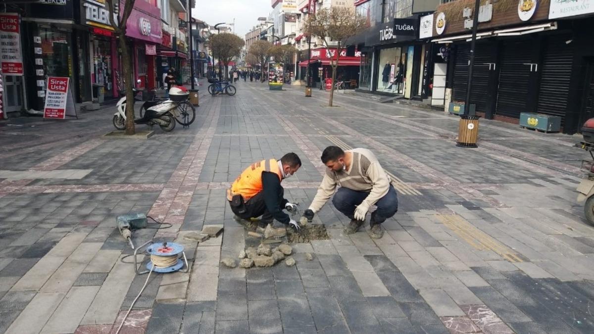 Fen İşleri M&uuml;d&uuml;rl&uuml;ğ&uuml; aralıksız &ccedil;alışıyor