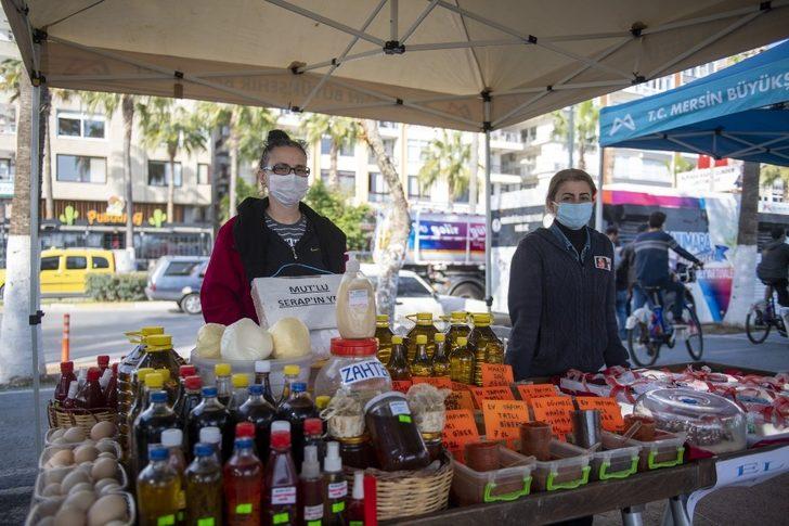 Üretici kadınlar, Özgecan Aslan Barış Meydanında stant açtı G2