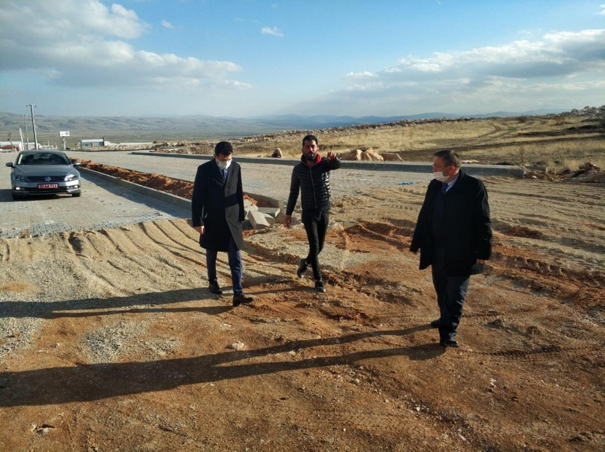 Kaymakam Ka&ccedil;maz OSB&rsquo;de devam eden &ccedil;alışmaları inceledi