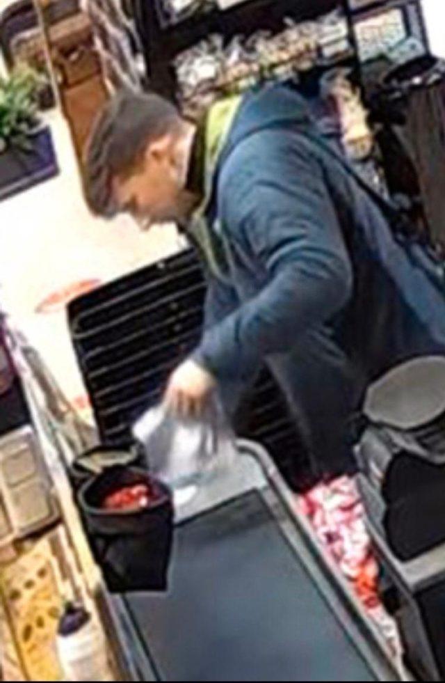 İsve&ccedil;&rsquo;te 3 aydır kayıp olan subay Deniz Arda&rsquo;nın yeni g&ouml;r&uuml;nt&uuml;leri &ccedil;ıktı 1