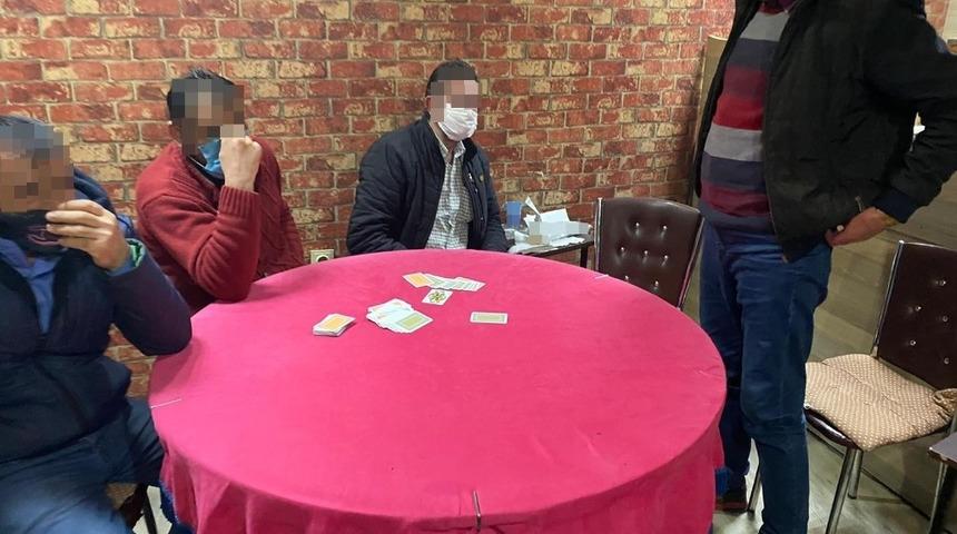 Sosyal mesafeyi ihlale toplamda 19 bin 393 TL ceza