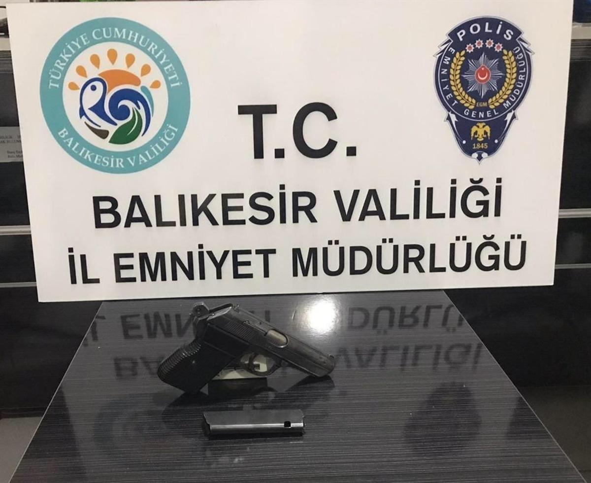 Balıkesir&rsquo;de 16 aranan şahıs yakalandı