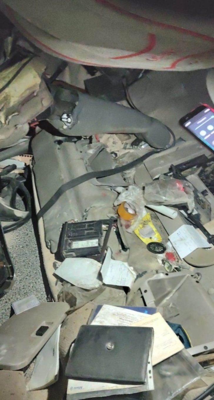 Kontrolden çıkan tır vinçe çarptı: 1 ölü G3