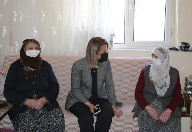 Vali Becel, aile ziyaretlerine devam ediyor G2