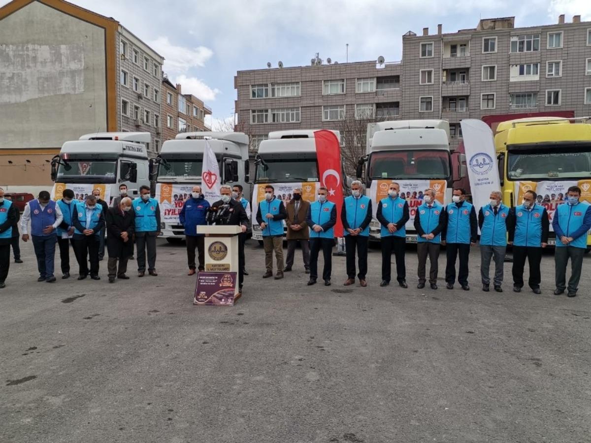 Kayseri&rsquo;den Suriye&rsquo;ye 6 tır yardım daha yola &ccedil;ıktı