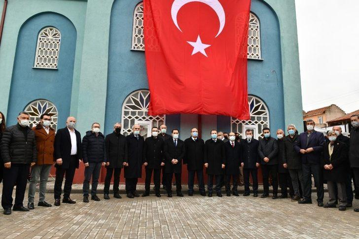 Dinî külliye ibadete açıldı G2