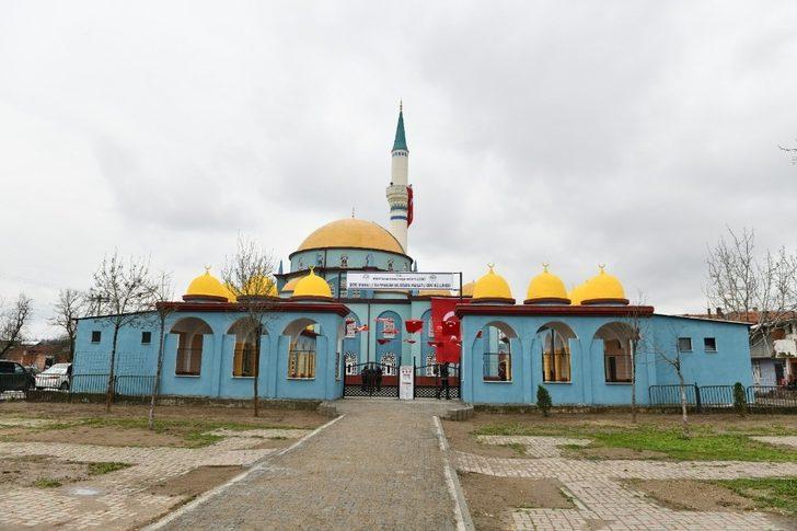 Dinî külliye ibadete açıldı G3