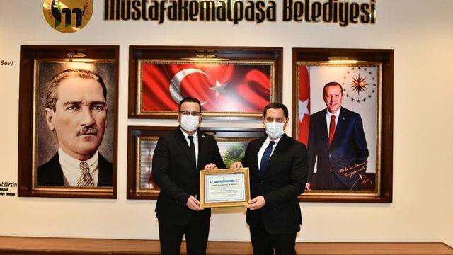 Vali Masatlı’ya fahrî hemşehrilik beratı