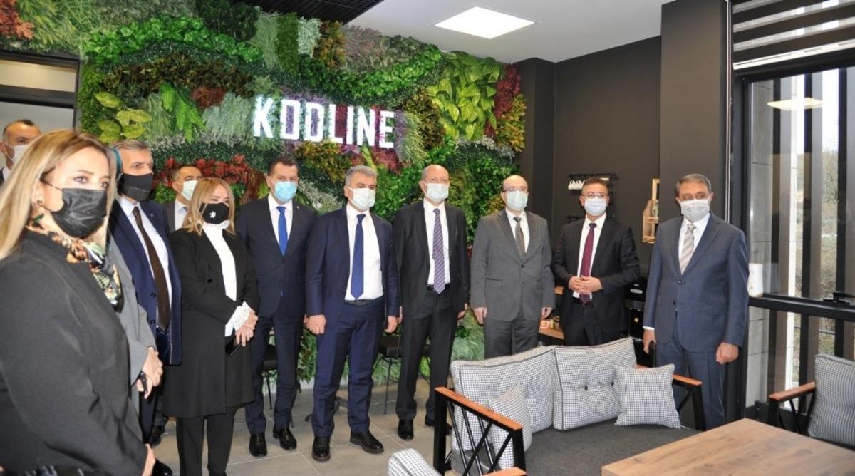 Vali Şıldak ve protokol &uuml;yelerinden BA&Uuml;N Teknokent&rsquo;e ziyaret