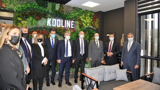 Vali Şıldak ve protokol üyelerinden BAÜN Teknokent’e ziyaret