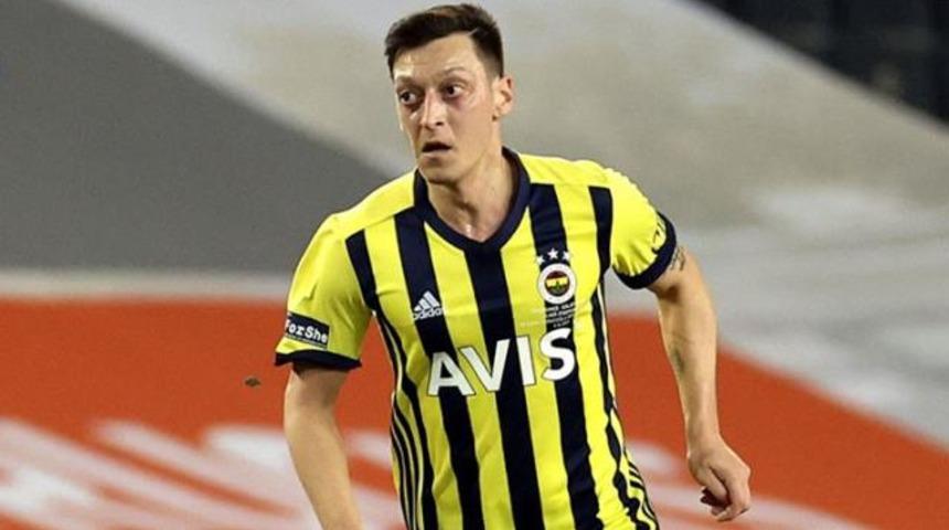 Mesut Özil'in sağlık durumu nasıl? Ne zaman sahalara dönecek?