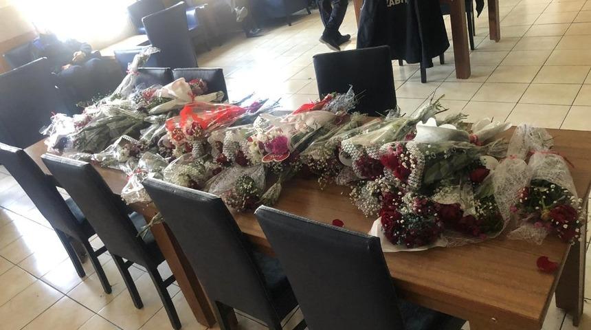 Isparta’da zabıtadan seyyar çiçekçi denetimi