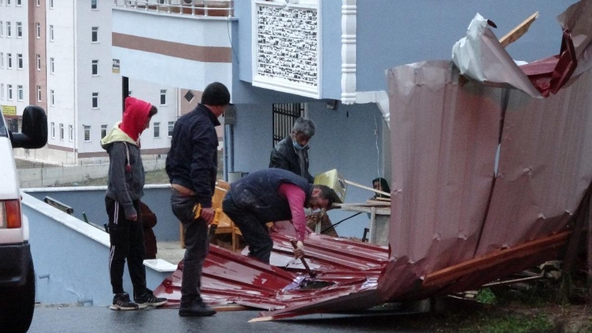 Ordu&rsquo;da fırtına &ccedil;atıları u&ccedil;urdu