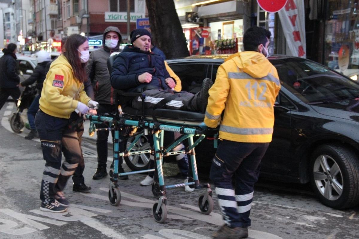 Karşıdan karşıya ge&ccedil;erken hastanelik oldu