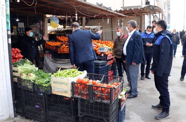 Van Büyükşehir zabıtasından kaldırım işgali denetimi G5