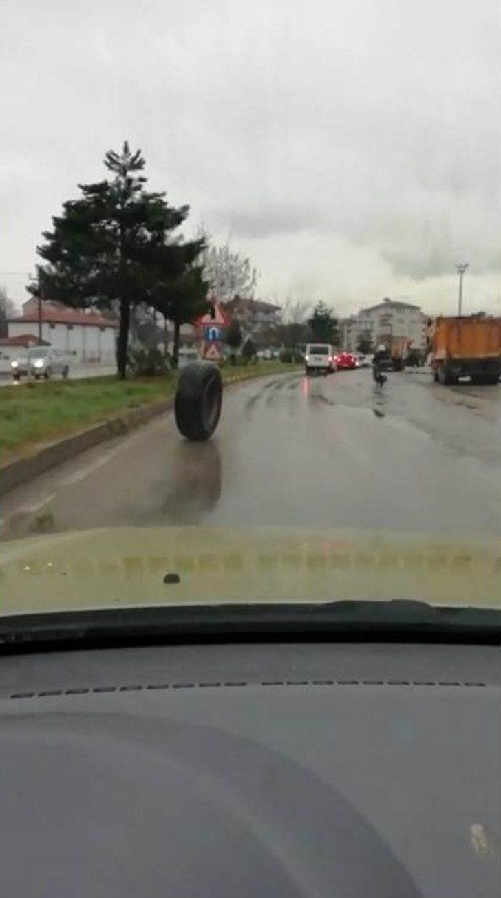 Kamyondan fırlayan lastik tehlike saçtı G2