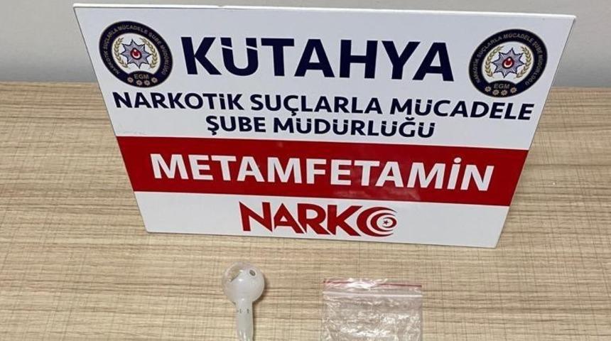 K&uuml;tahya&rsquo;da uyuşturucu operasyonu