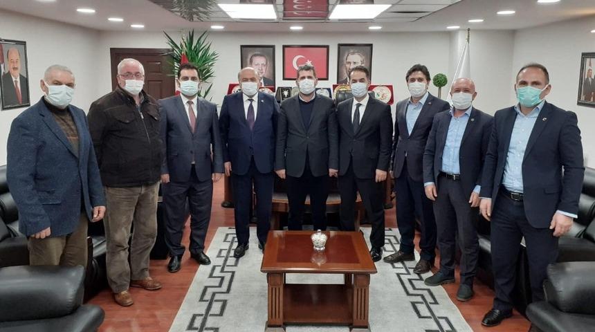 AK Parti&rsquo;den esnaf ve STK ziyareti