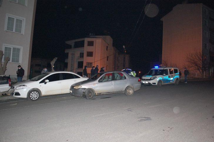 Park halindeki otomobile çarpıp kayıplara karıştı G1