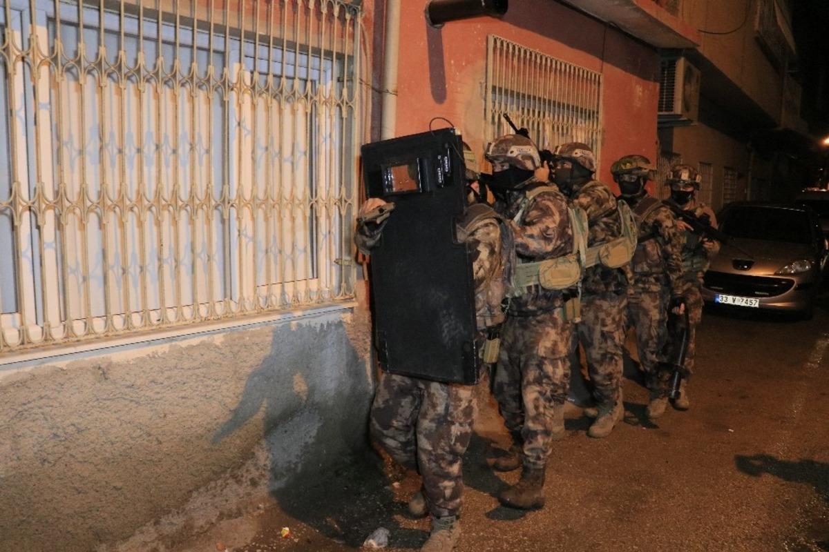 Adana&rsquo;da PKK/KCK operasyonu: 30 g&ouml;zaltı kararı