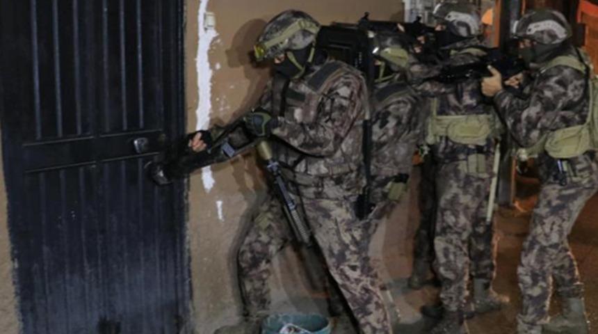 Terör örgütü PKK'ya peş peşe operasyonlar! Çok sayıda gözaltı var