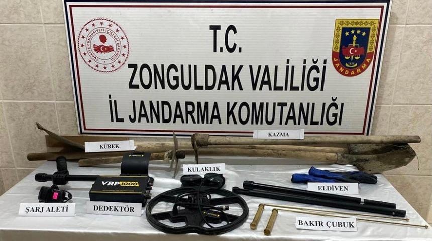 Kaçak kazı yaparken suçüstü yakalandılar: 4 gözaltı