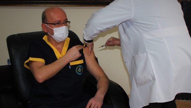 Bu ilçede aşılanan vatandaşlarda hiç yan etki görülmedi G3