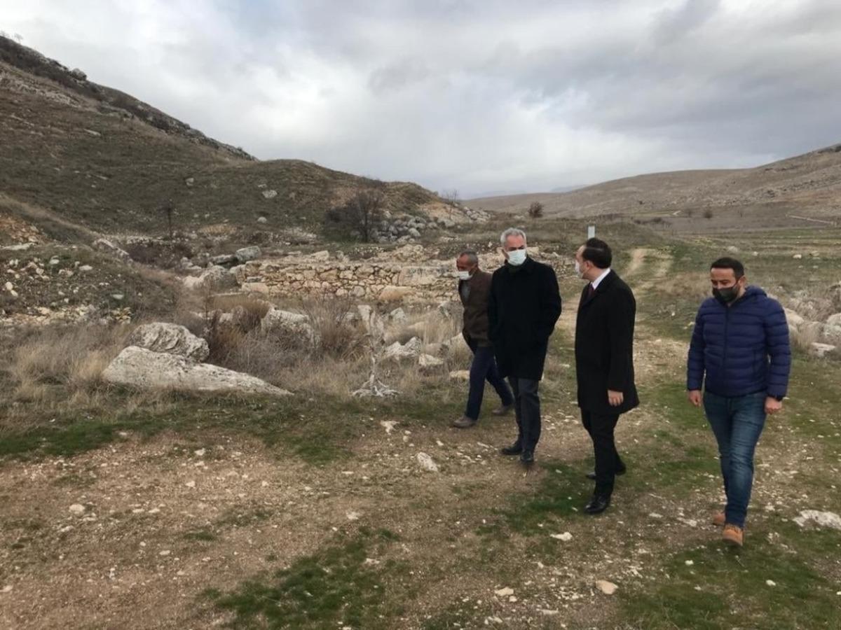 Isparta Valisi Seymenoğlu, Seleukeia Sidera Antik Kenti&rsquo;ni inceledi