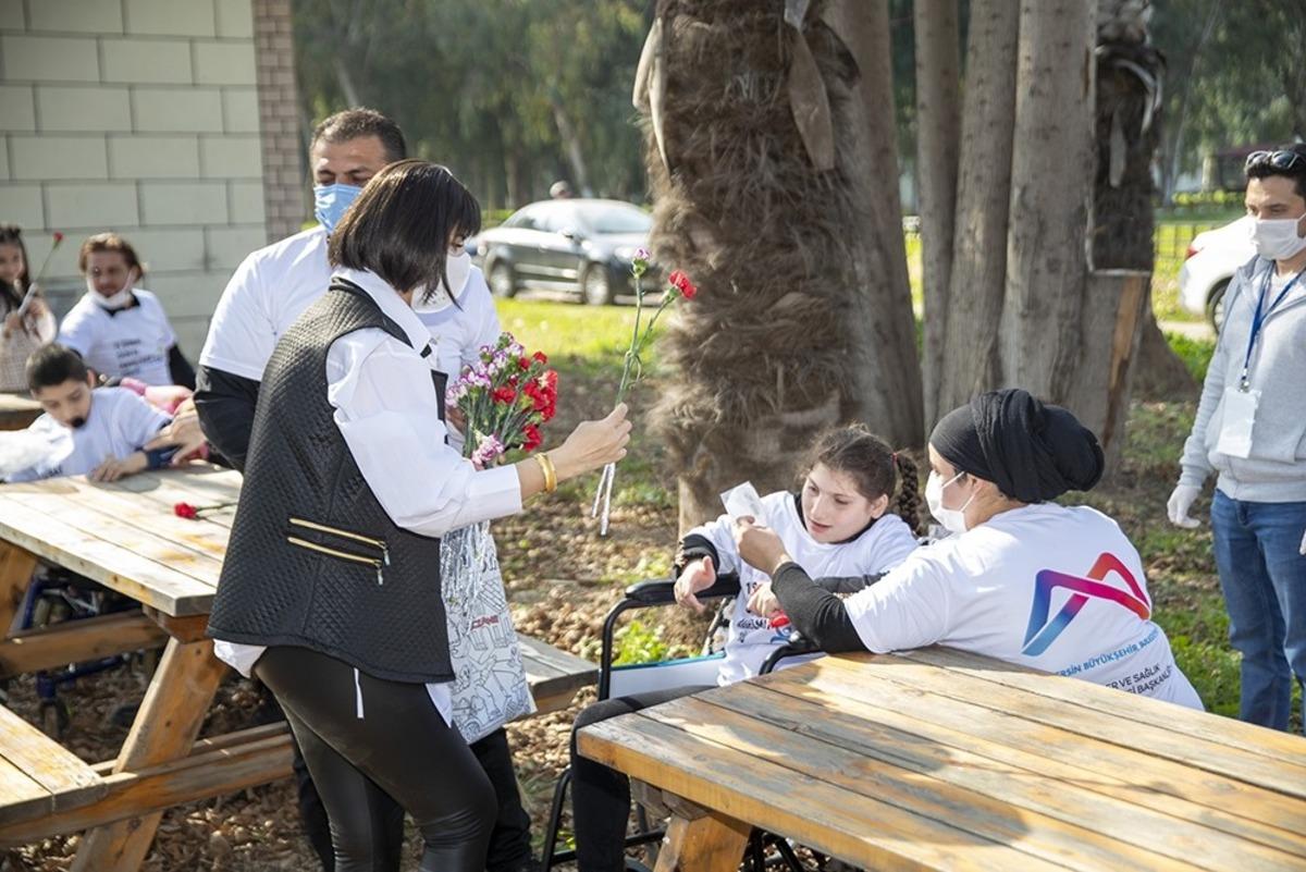 B&uuml;y&uuml;kşehir Belediyesinden angelman sendromlu &ccedil;ocuklar i&ccedil;in etkinlik