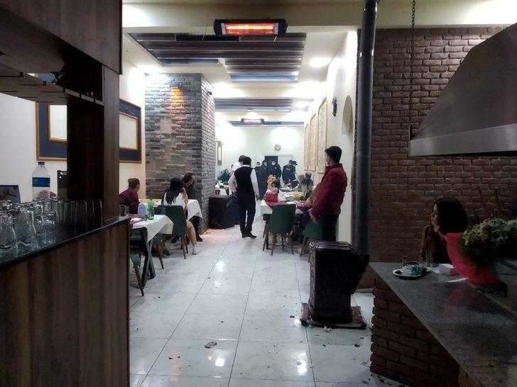 Konya’da sokağa çıkma kısıtlamasında ruhsatsız gazinolara baskın G4