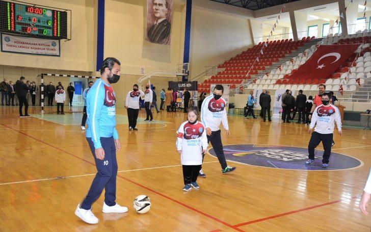 BAÜN’de anlamlı etkinlik: “Sevmek İçin Engel Yok” G2