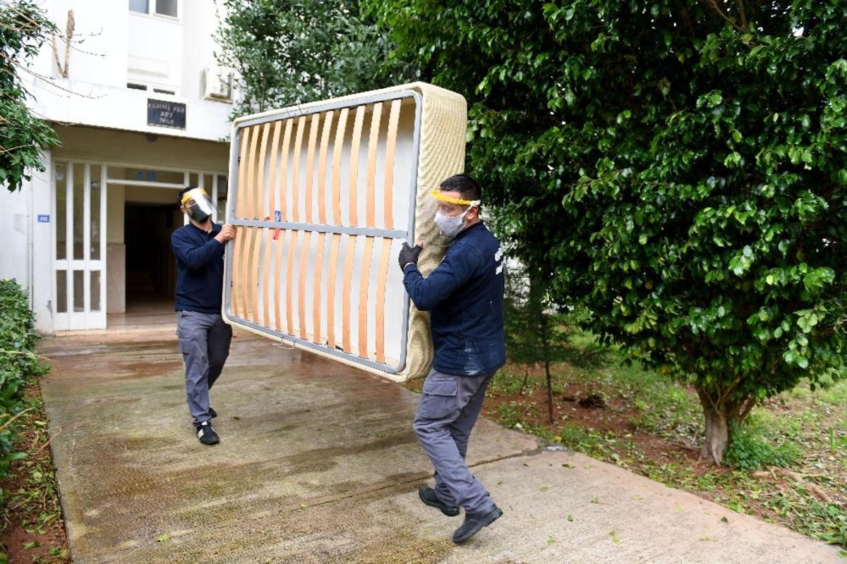 Eşya yardımında dayanışma b&uuml;y&uuml;yor