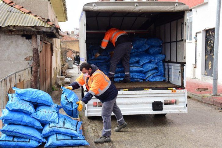 Bilecik Belediyesi’nden kömür yardımı G1