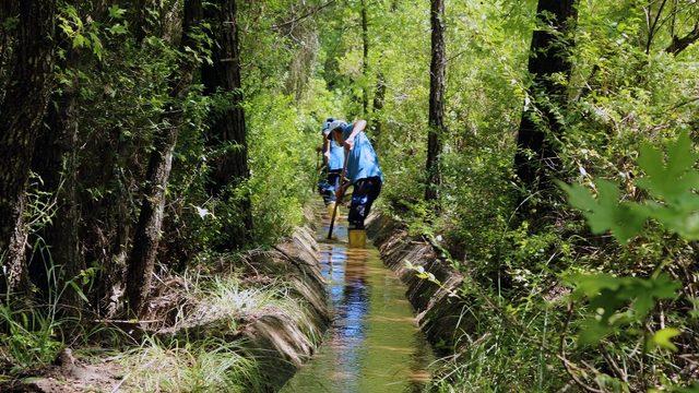 Seydikemer’de 351 Bin metre sulama kanalı temizlendi