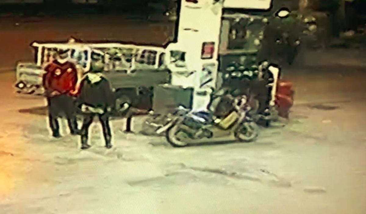 Pompalı t&uuml;fekli baskın yapıp 2 kişiyi yaralayan kadın, olaydan sonra bidonla benzin almış