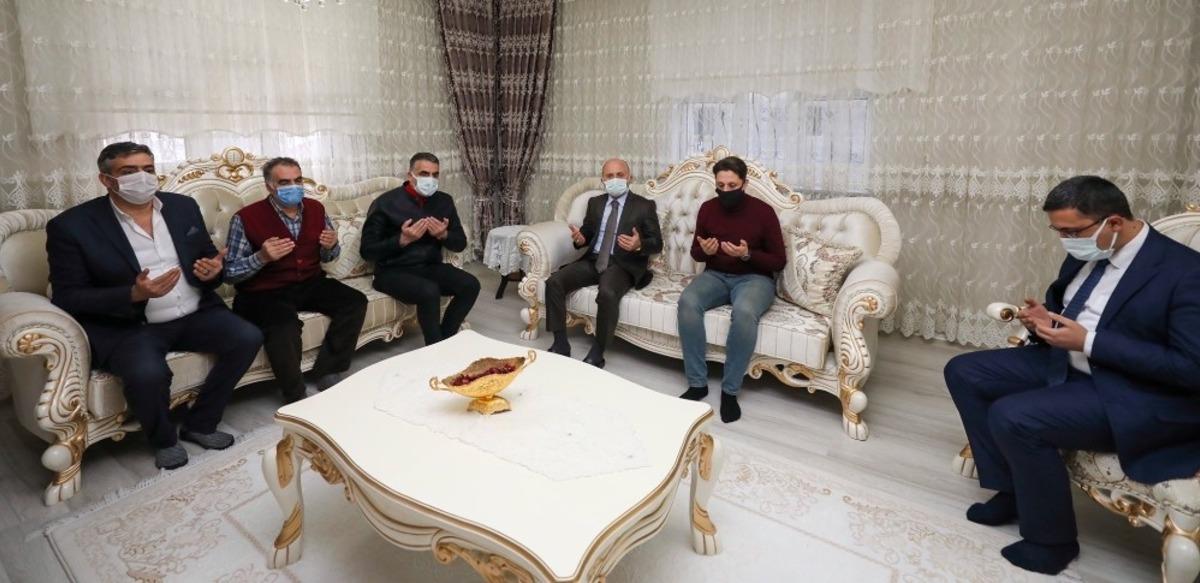 Vali Varol&rsquo;dan Şehit Ailesine Ziyaret