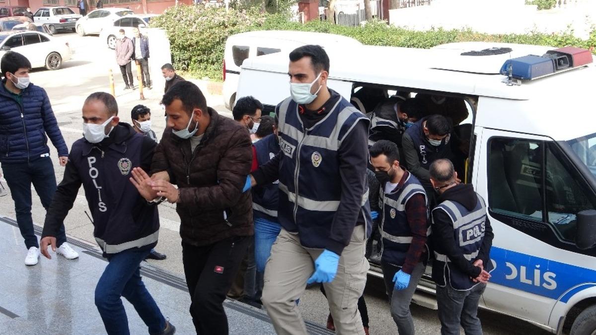 Yağmacı İkizler &Ccedil;etesine 3 tutuklama