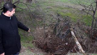 Karısını öldürdükten sonra parçalara ayırıp gömen Afgan kocaya 18 yıl hapis