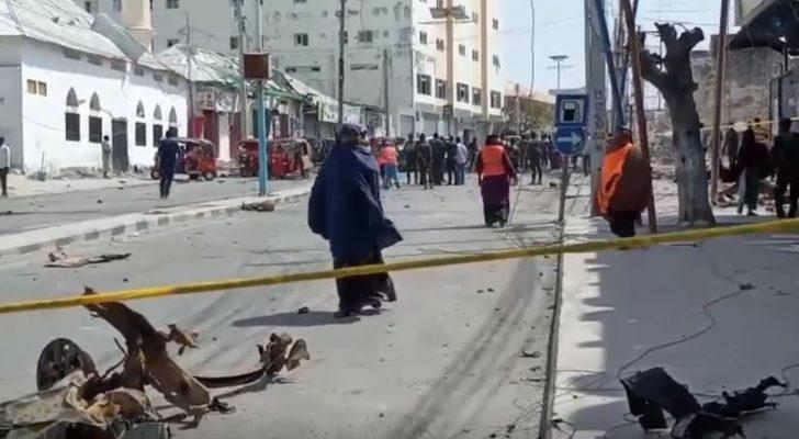 Somali’de parlamento binası önünde patlama: 7 yaralı G2