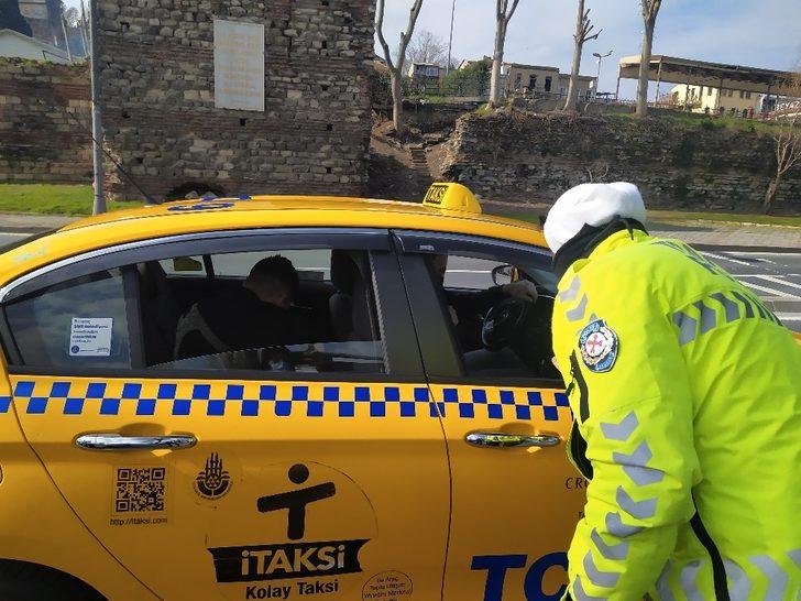 Fatih’te kısıtlama denetimleri sürüyor G1