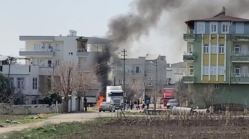 Tır yanmaktan son anda kurtarıldı