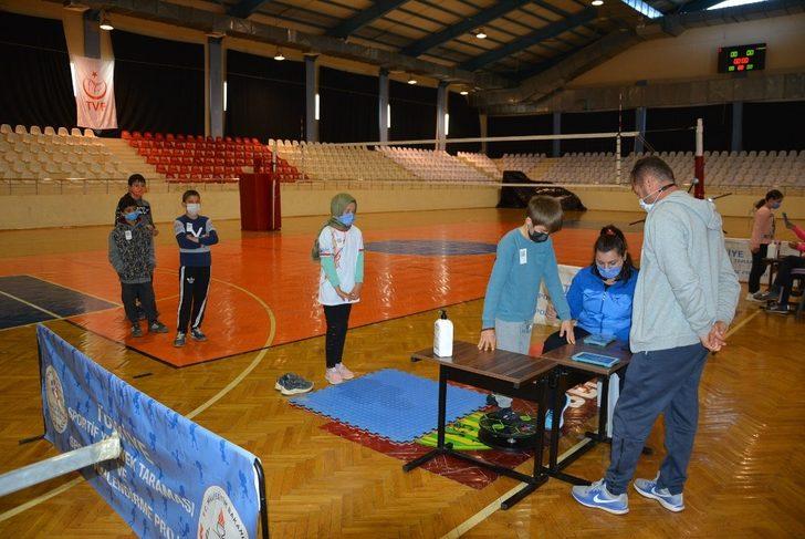 55 öğrenci spora yönlendirme testinden geçirildi G1