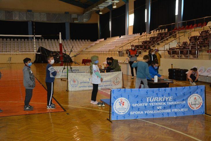 55 öğrenci spora yönlendirme testinden geçirildi G4